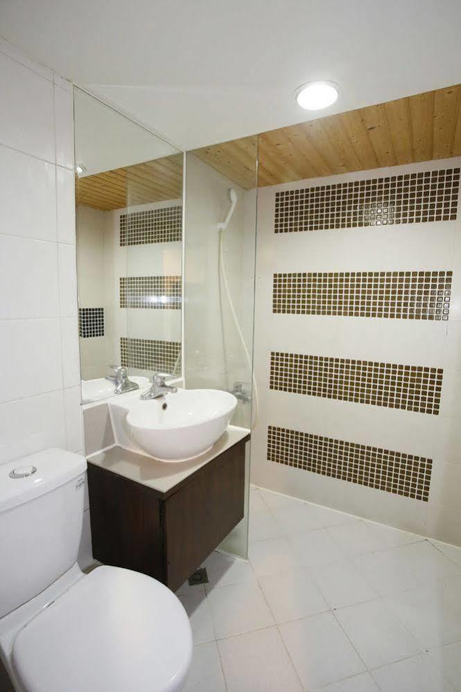 Sunwise Hotel Kaohsiung Exterior photo